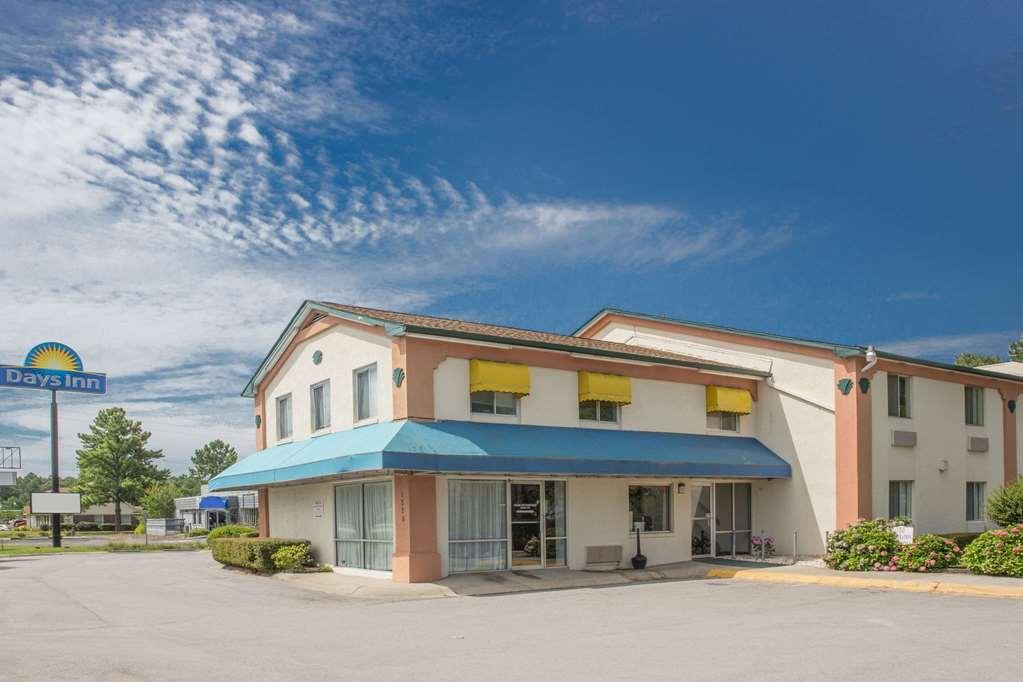 Econo Lodge Cherry Point Havelock Eksteriør bilde