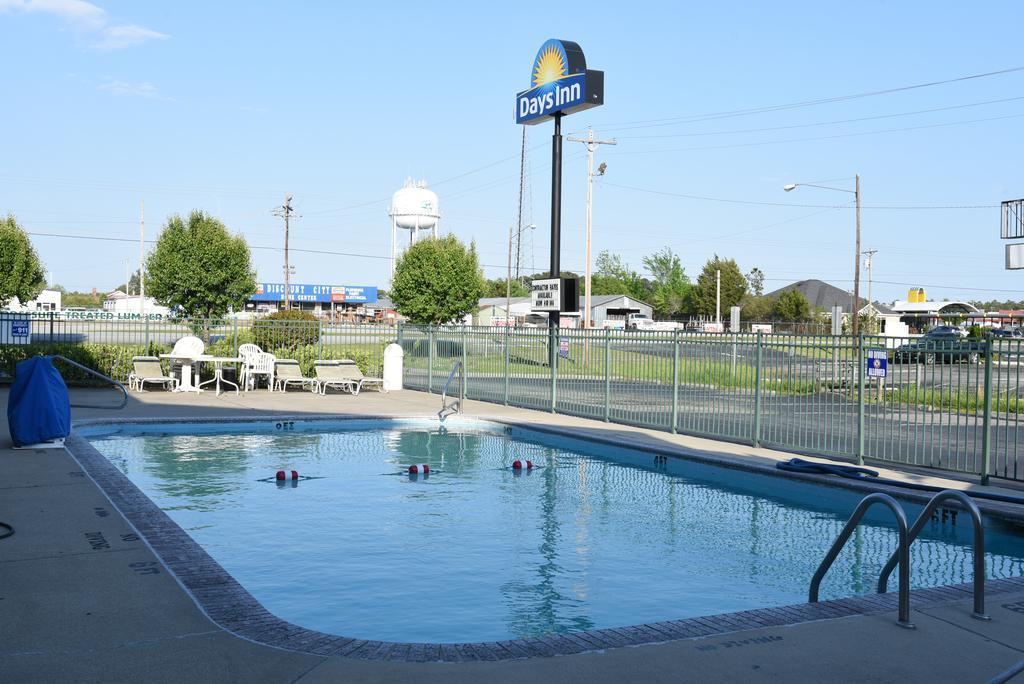 Econo Lodge Cherry Point Havelock Eksteriør bilde
