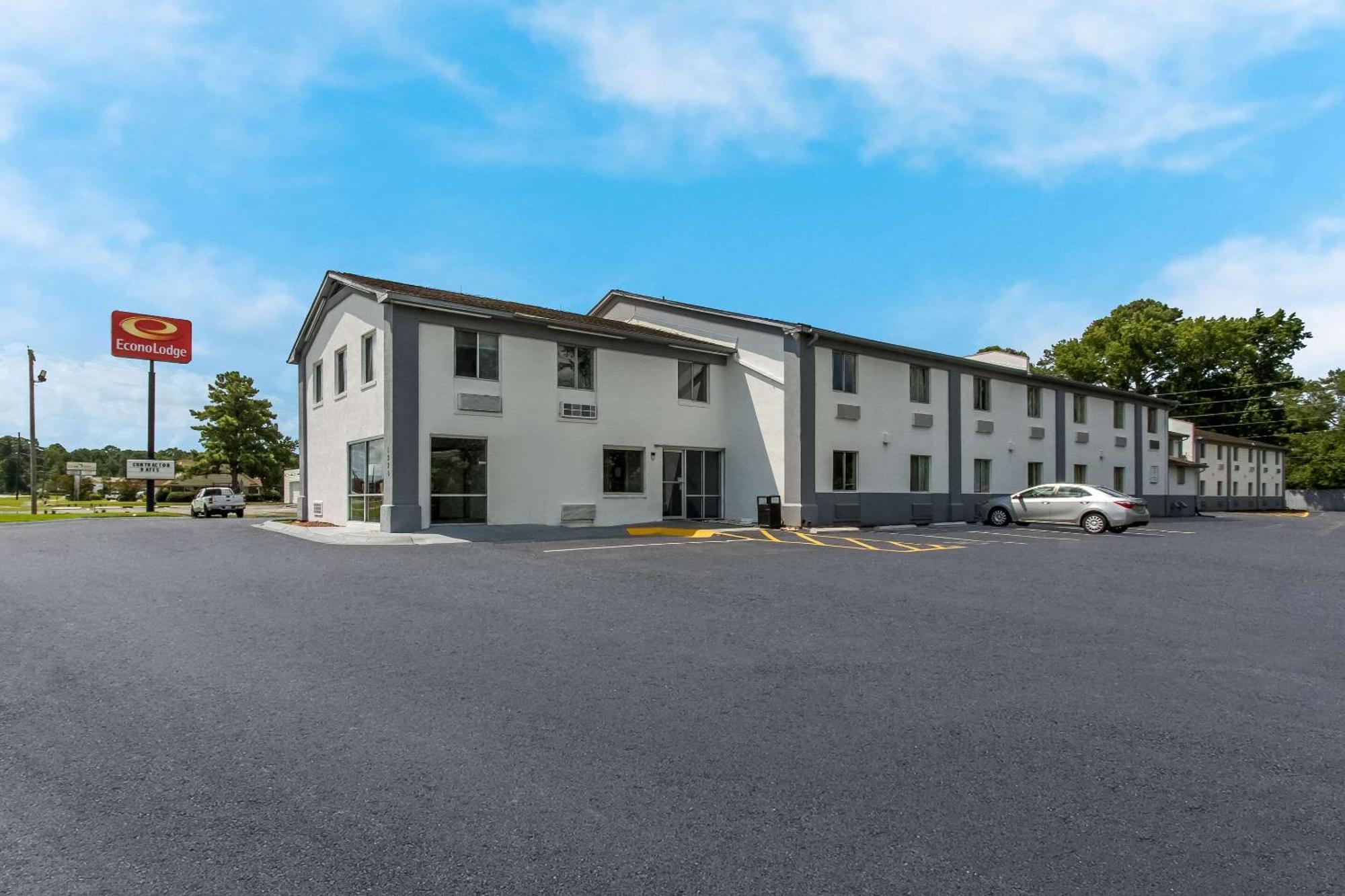 Econo Lodge Cherry Point Havelock Eksteriør bilde