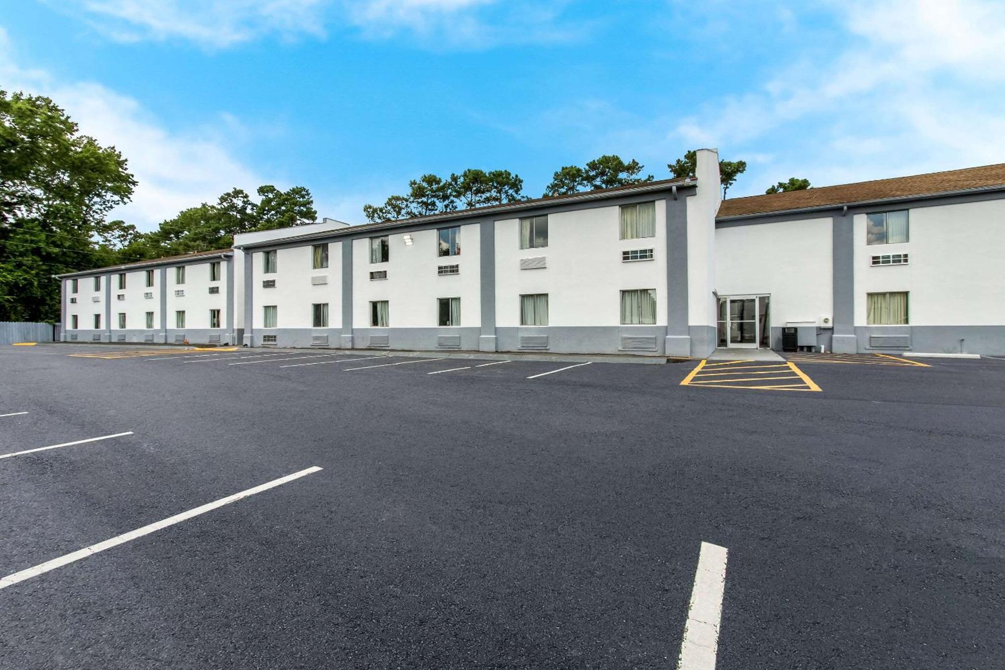Econo Lodge Cherry Point Havelock Eksteriør bilde