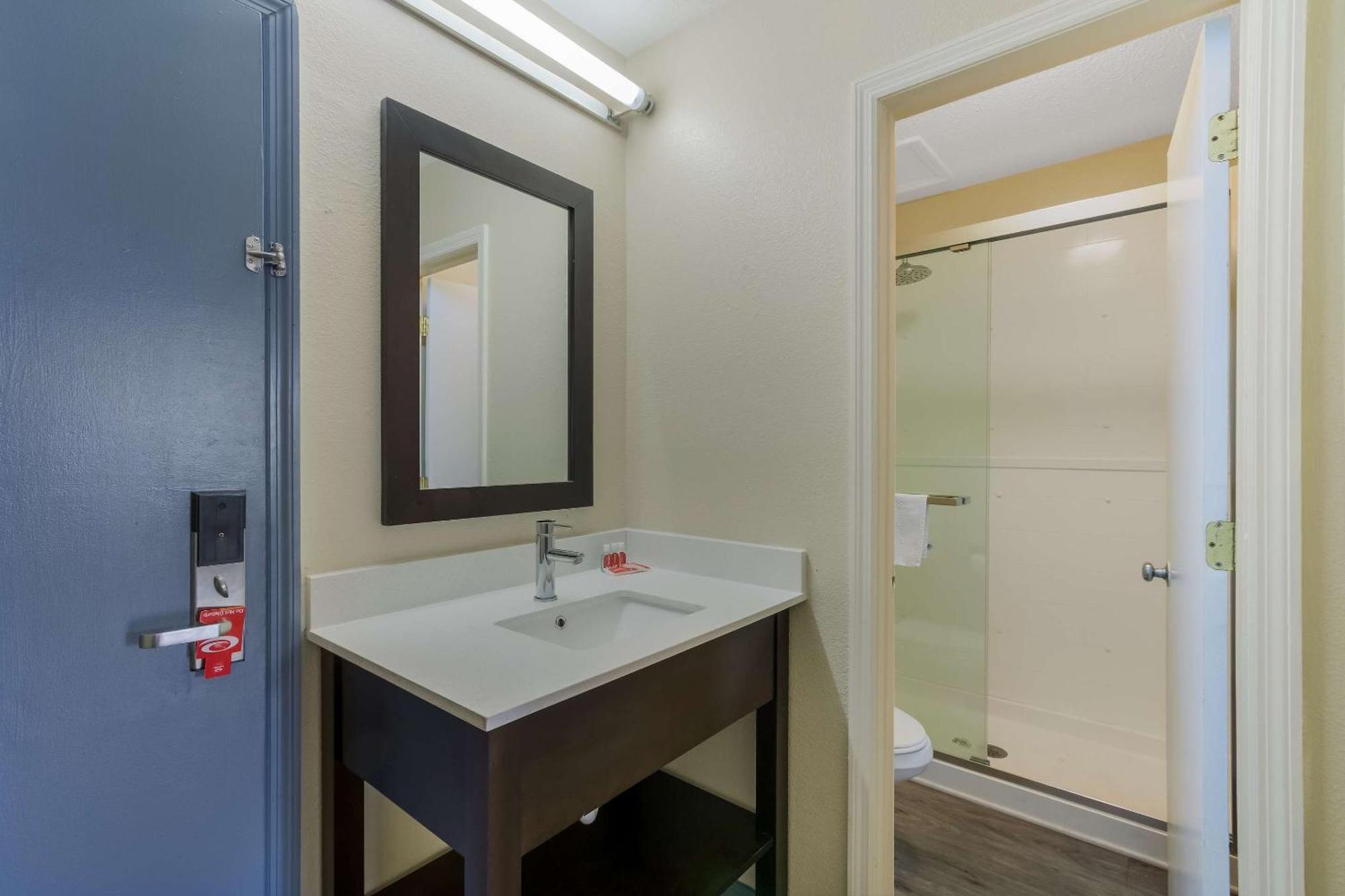 Econo Lodge Cherry Point Havelock Eksteriør bilde